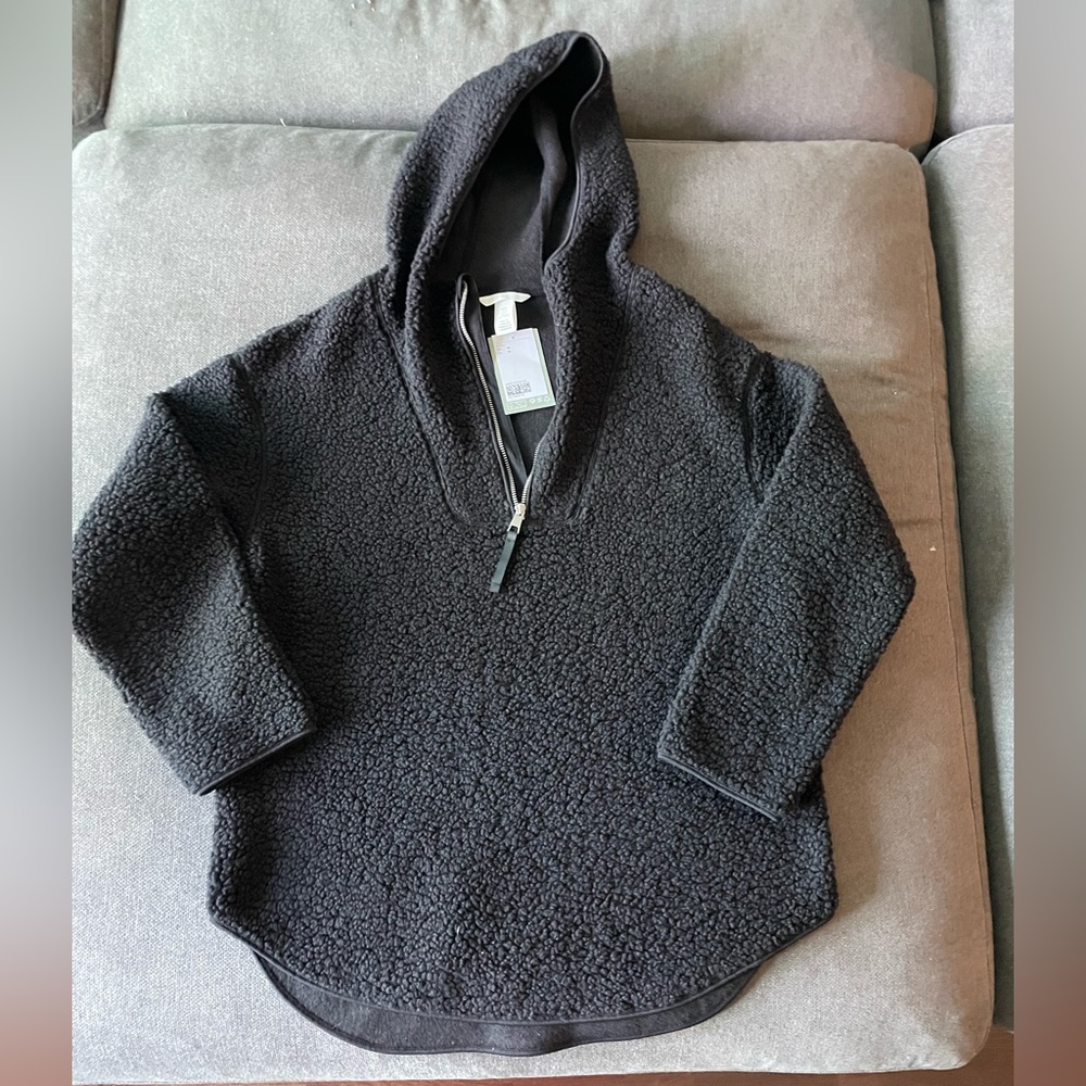 Half zip sheep hoodie nwt